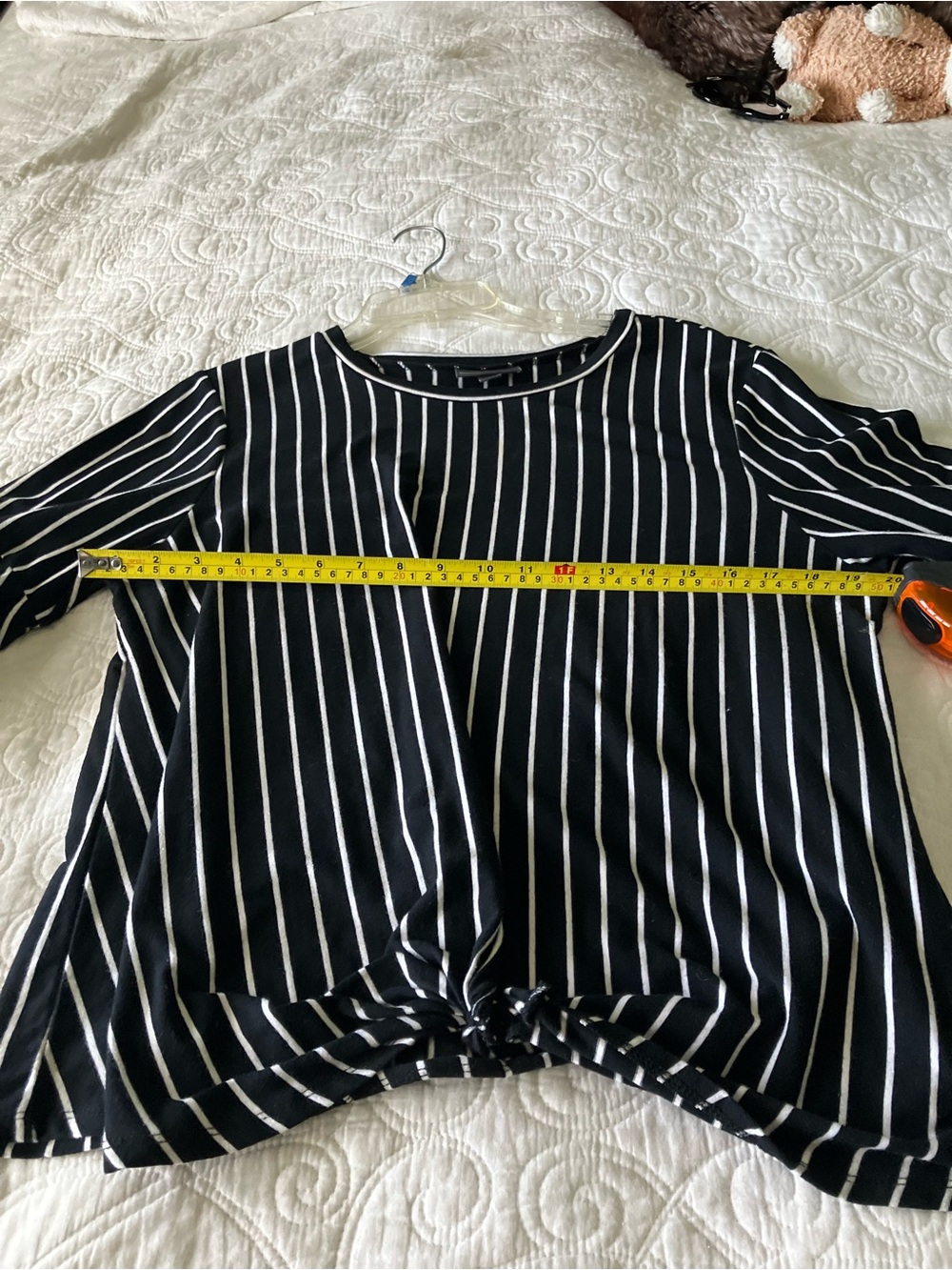 BOLD Elements XL Black White Striped Blouse Ruffle Sleeve Stretch Top - Picture 9 of 10